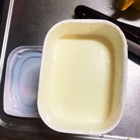 ヨーグルトパックで型なしレアチーズケーキ レシピ 作り方 By あさぎ 楽天レシピ